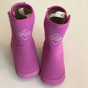 Baby muck boots